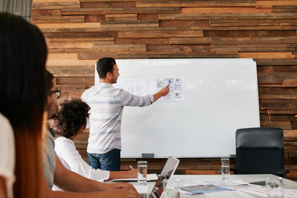 brainstorming-at-a-meeting-room-of-creative-agency-1024x682